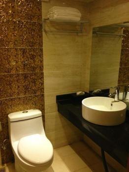 South Ninghua Kai Apartment Hotel Nanning Eksteriør billede